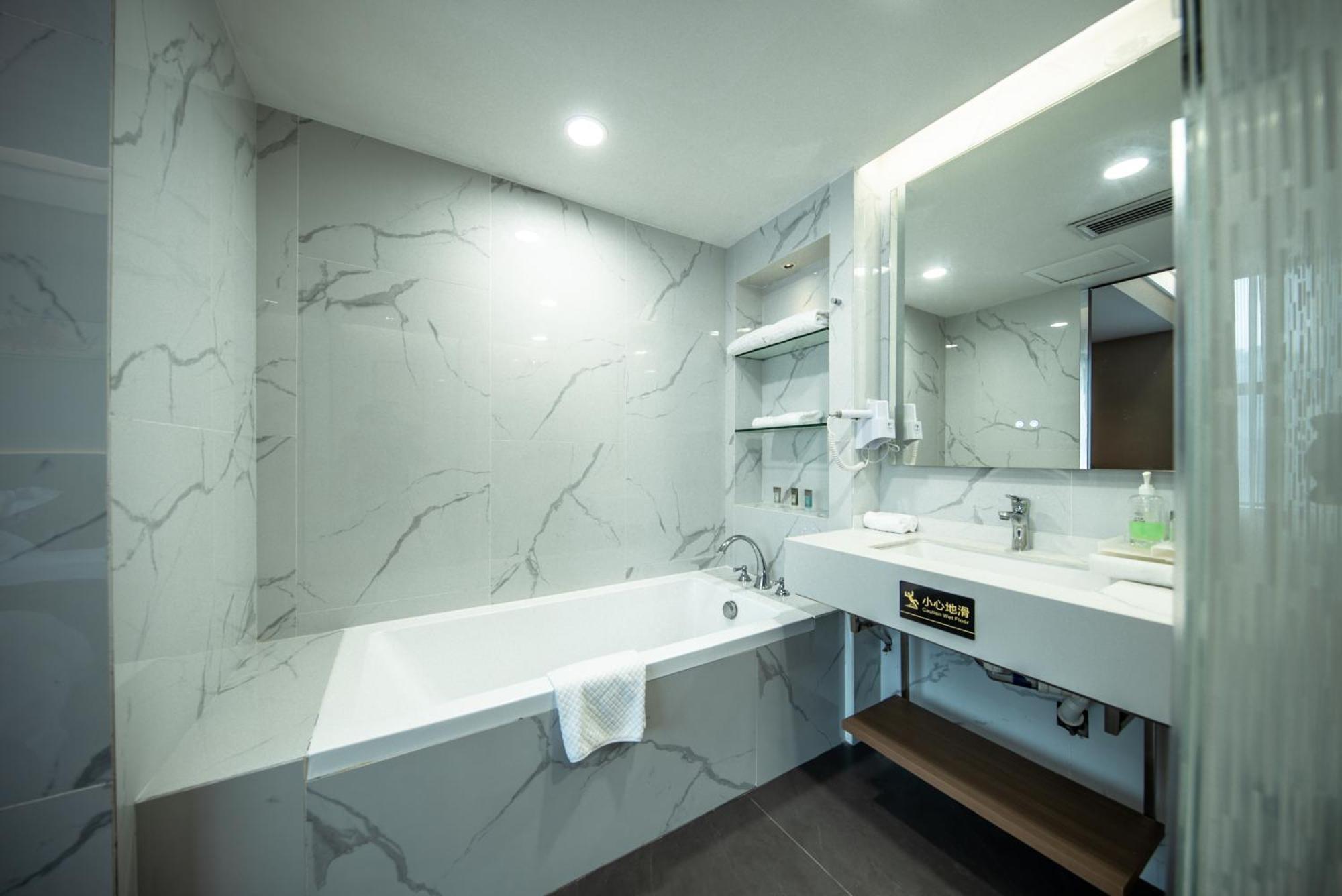 Romanjoy International Hotel Shenzhen Dış mekan fotoğraf
